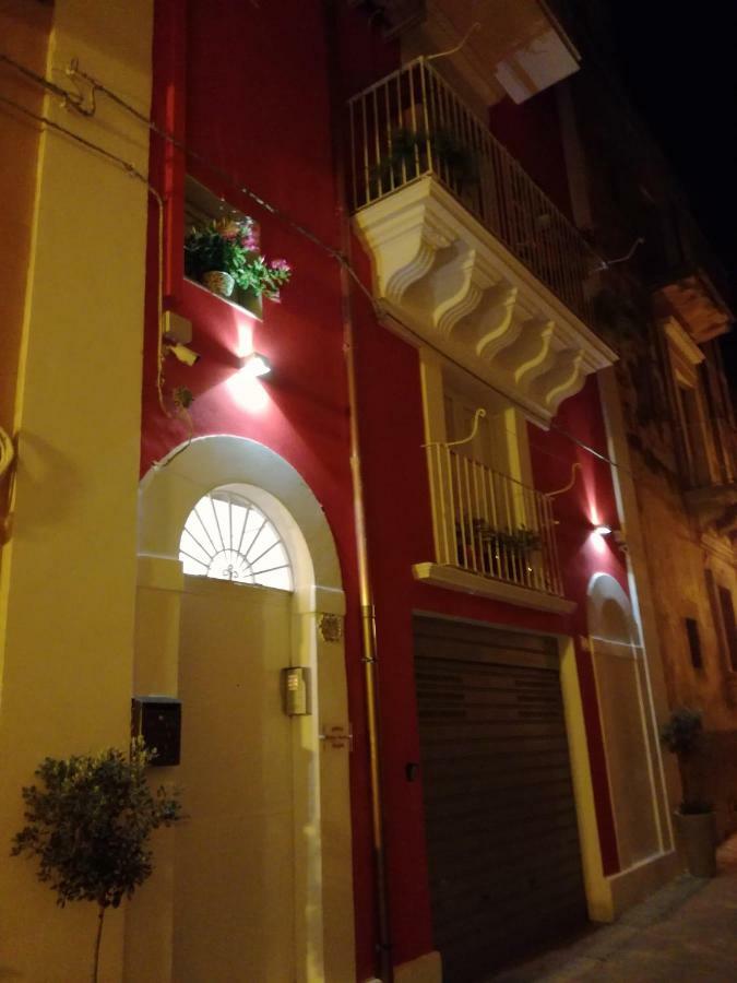 Palazzo Angelina Apartment Ragusa Exterior photo